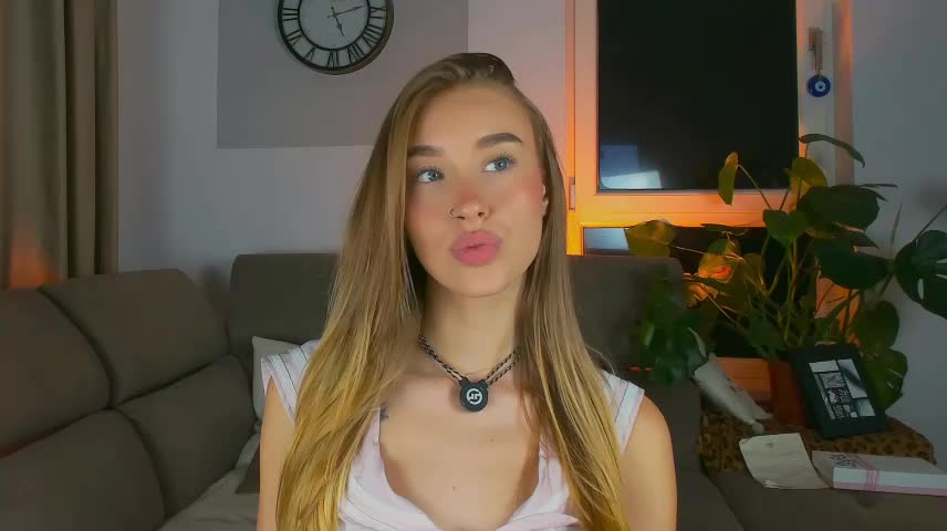 SugarSkye Приват Записи 2026-10-12