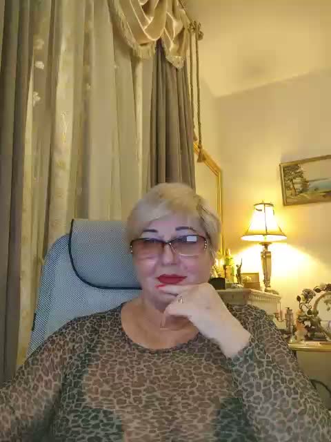 KarinkaSweet Приват Записи 2026-10-15