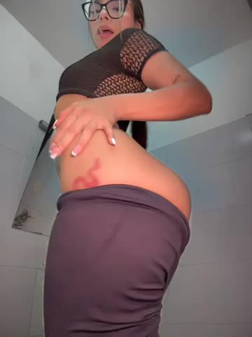 amira_cute2 Приват Записи 2026-10-15