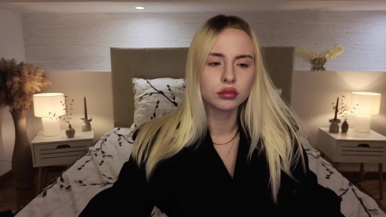 Bella-crazyy Приват Записи 2026-10-16