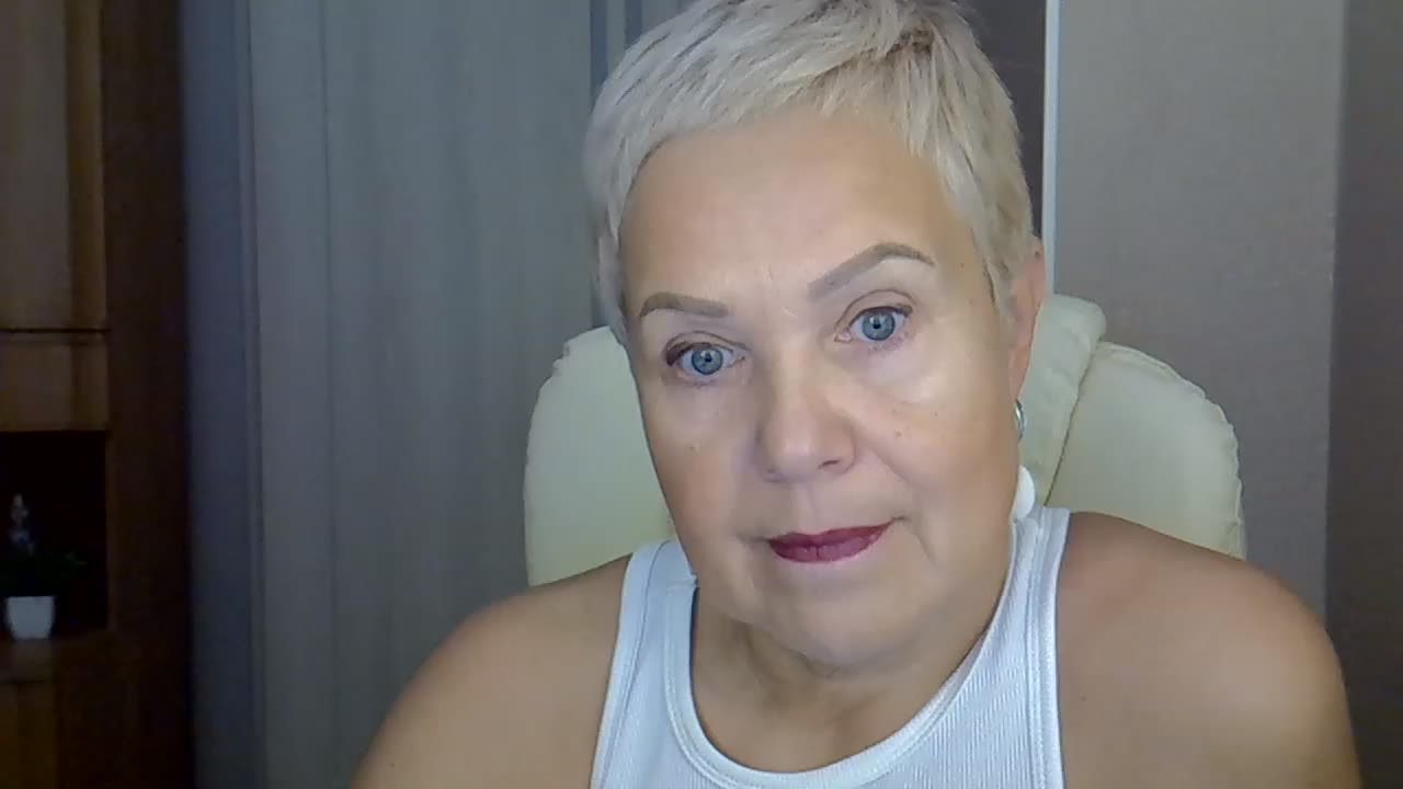 MadamMadam Приват Записи 2026-10-16