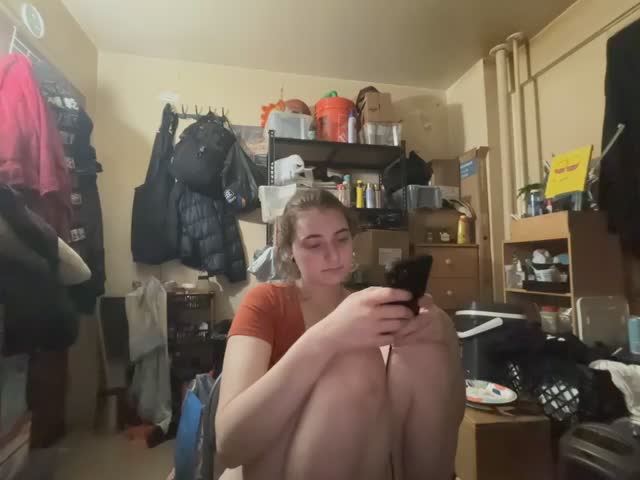 Snowbunnycake_131 Приват Записи 2026-10-16