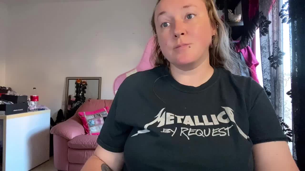 NylonQueen Приват Записи 2026-10-17