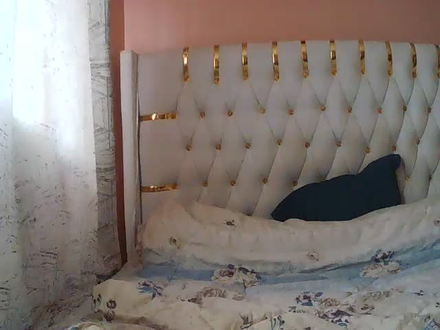 favoritenudecouple Приват Записи 2026-10-17