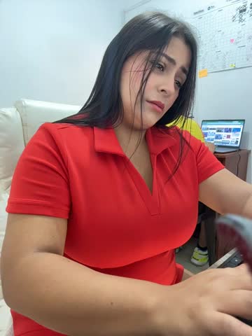 Angie_e Приват Записи 2026-10-17