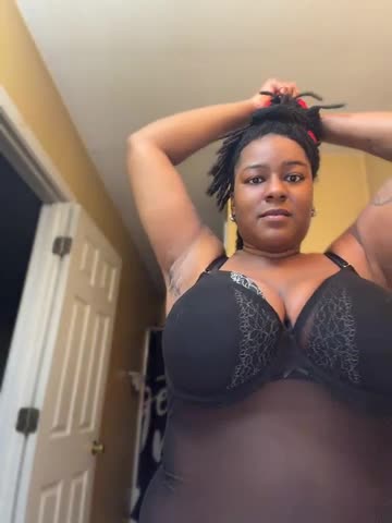 GirthGoddessCoco Приват Записи 2026-10-17