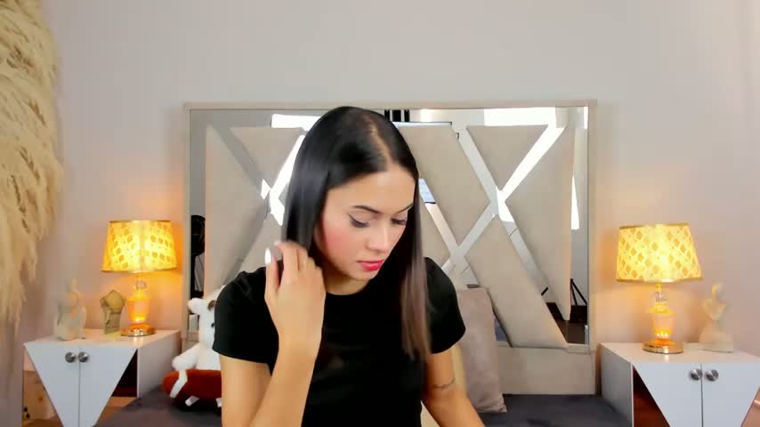 NicolMiller4 Приват Записи 2026-10-17
