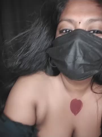 Tamil_Kanmani Приват Записи 2026-10-18
