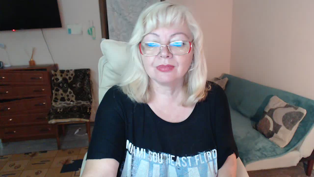 EvelynLoveShy Приват Записи 2026-10-17