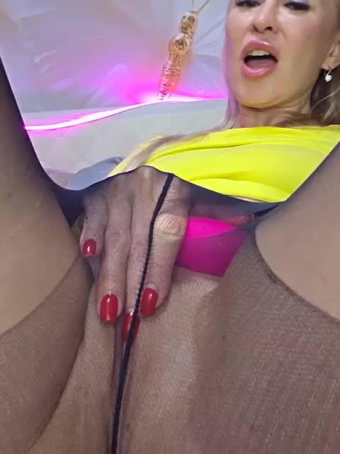 Love-Blondi Приват Записи 2026-10-18