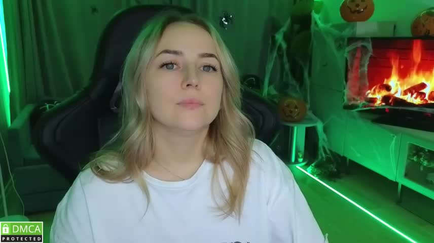 Mira_Mermayd Приват Записи 2026-10-17