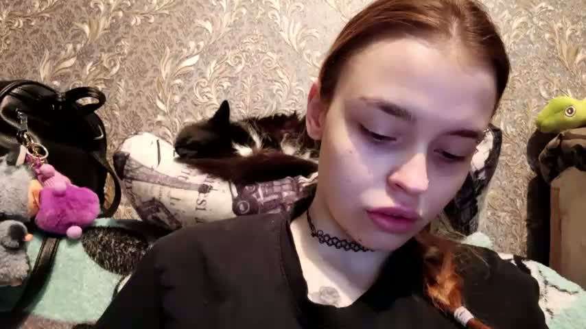 CaraDelevingnee Приват Записи 2026-10-18