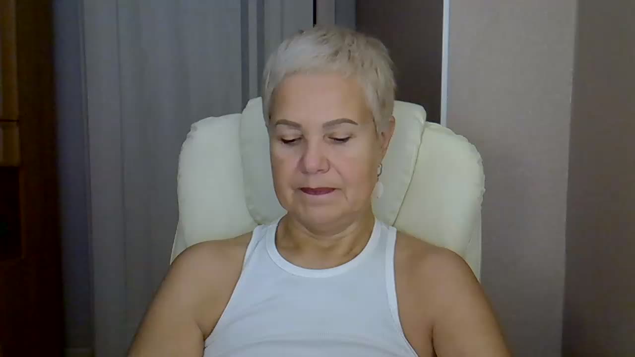 MadamMadam Приват Записи 2026-10-18