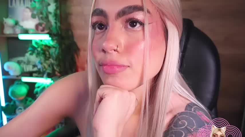 Miila_snow Приват Записи 2026-10-18
