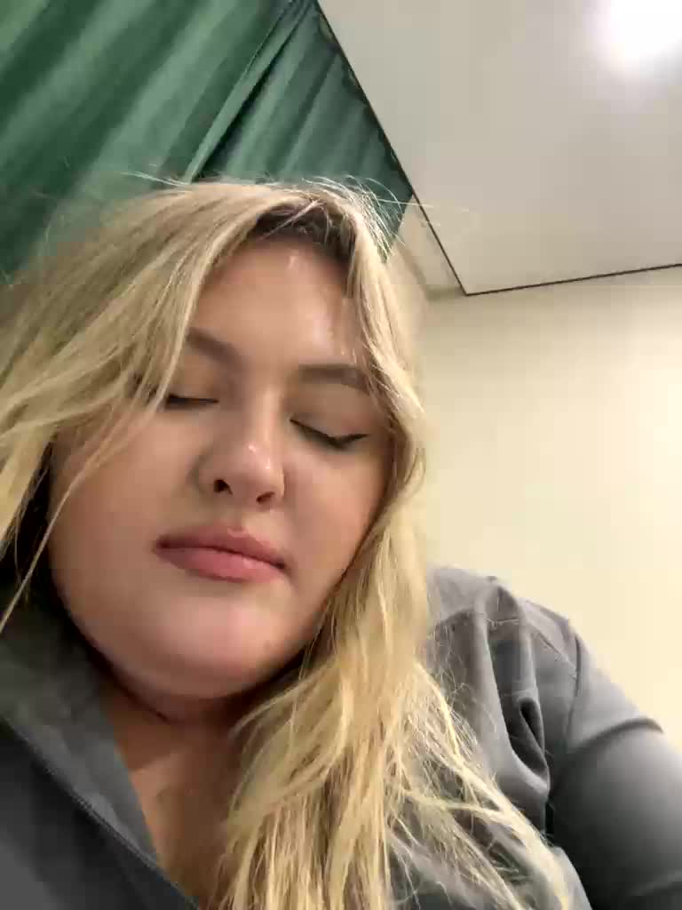 SunshineEmma Приват Записи 2026-10-18