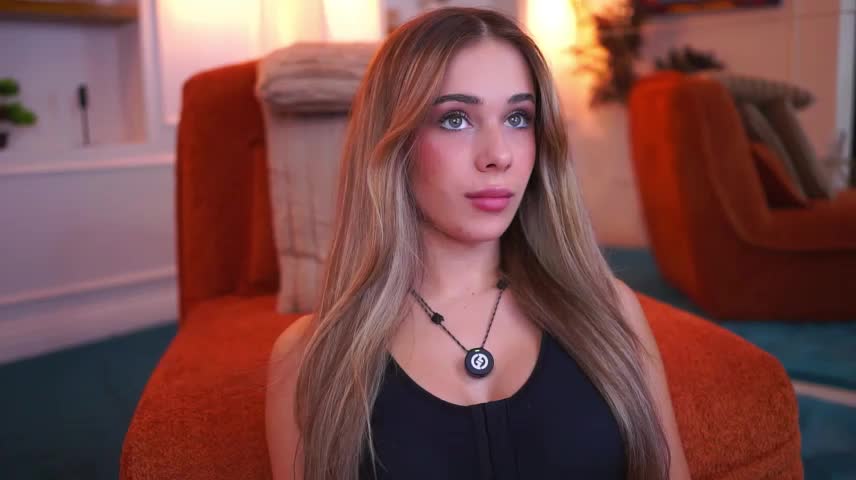 Ava_Solis Приват Записи 2026-10-18
