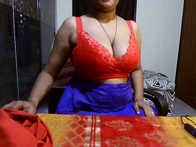 Sassy_snehaa Приват Записи 2026-10-18