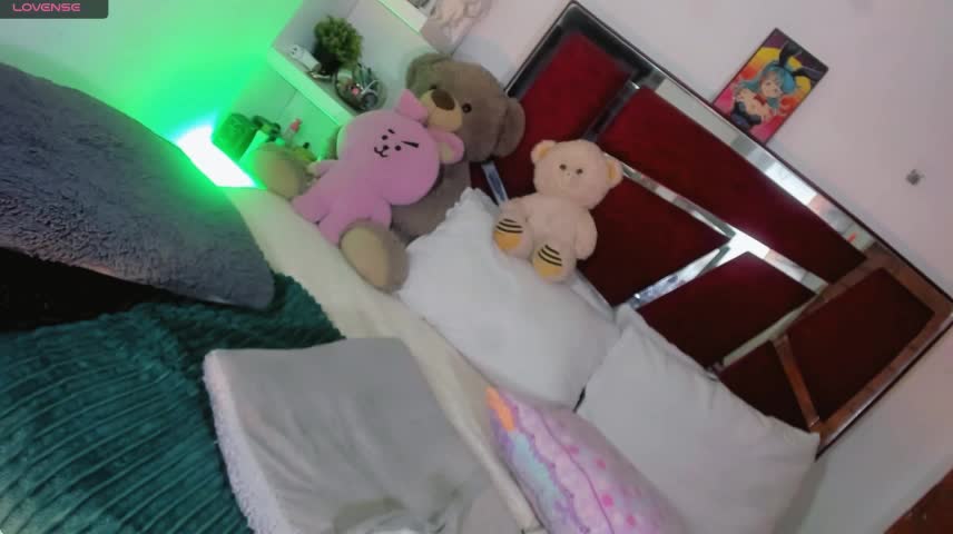 yaneycam Приват Записи 2026-10-18