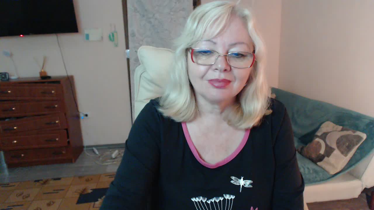 EvelynLoveShy Приват Записи 2026-10-19
