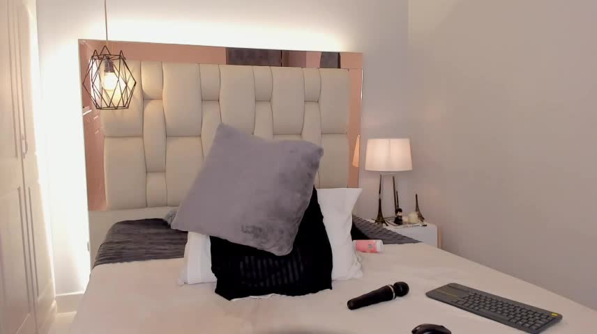 lilyth_bloom Приват Записи 2026-10-19