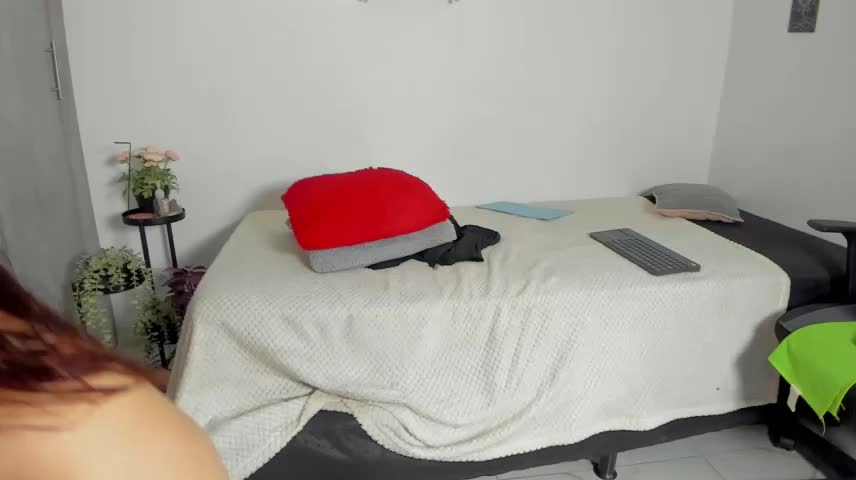 sara_sweet9 Приват Записи 2026-10-19