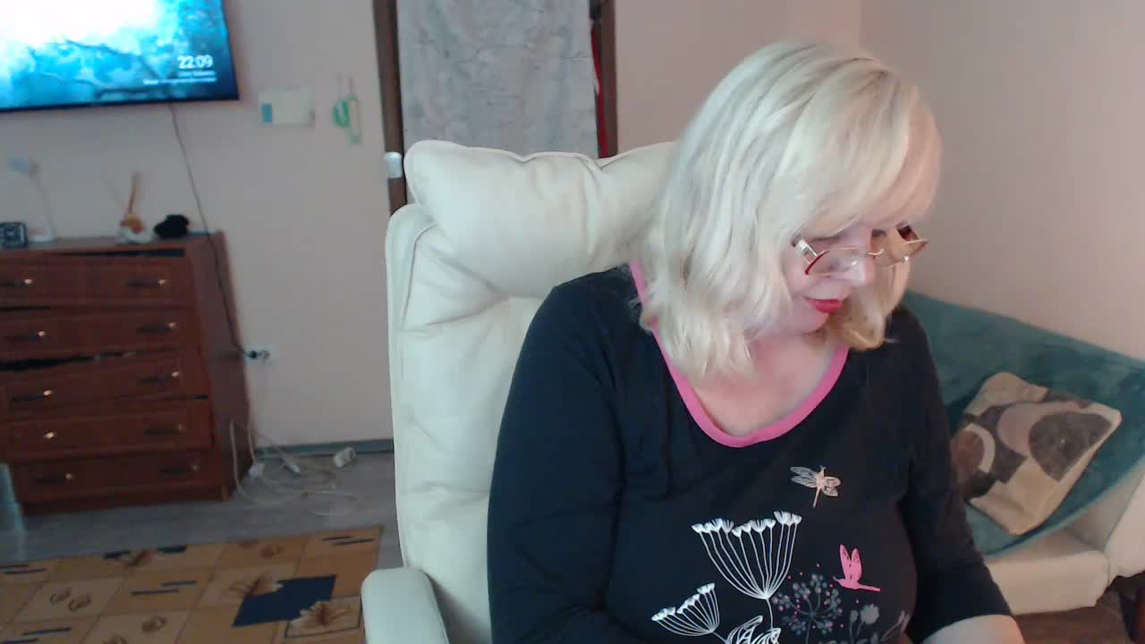 EvelynLoveShy Приват Записи 2026-10-19