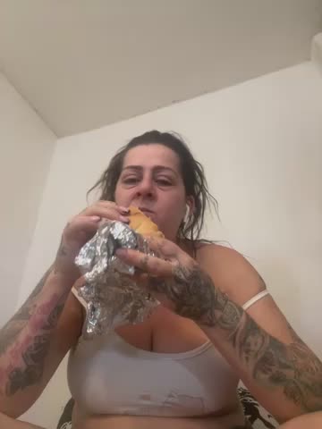 tattooed_milf Приват Записи 2026-10-19