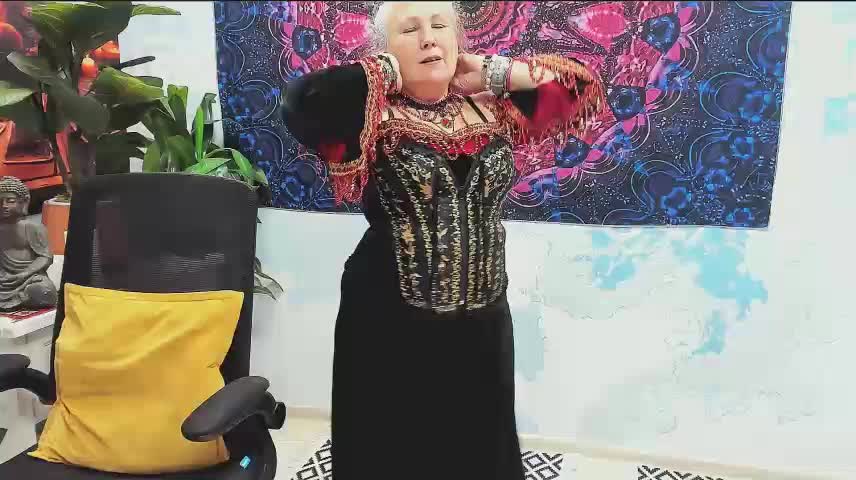 LilaMaharani Приват Записи 2026-10-19