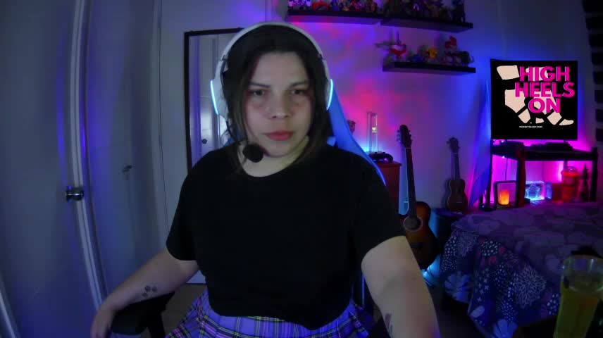 Allis_Wonderland Приват Записи 2026-10-19