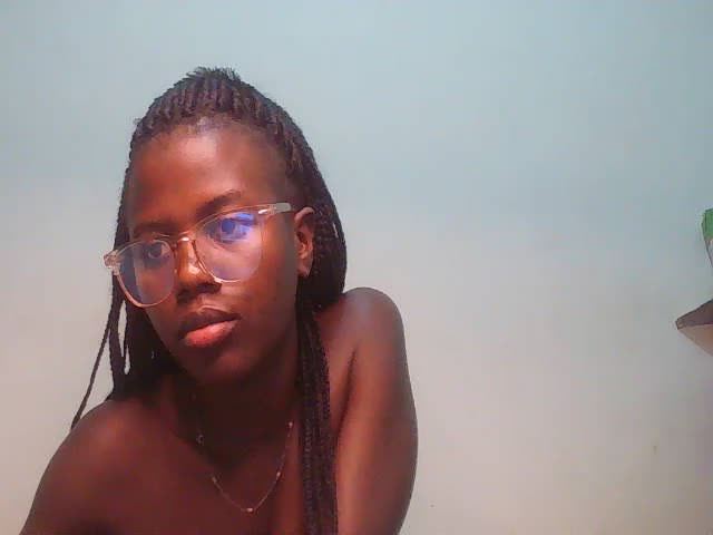 Petite_ebonyfantasy Приват Записи 2026-10-20