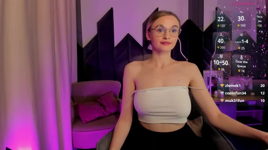 Mila__Lux Приват Записи 2026-10-20