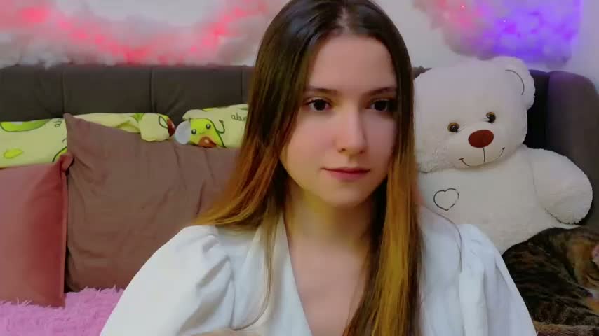LeenMoonie Приват Записи 2026-10-21