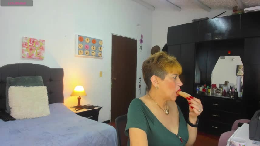 Angelina_Stone_65 Приват Записи 2026-10-21