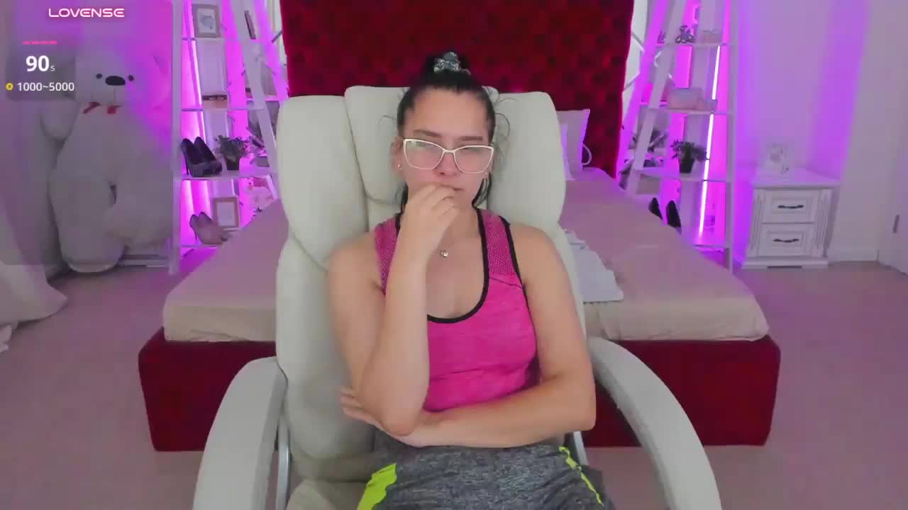Livia-Shy Приват Записи 2026-10-22