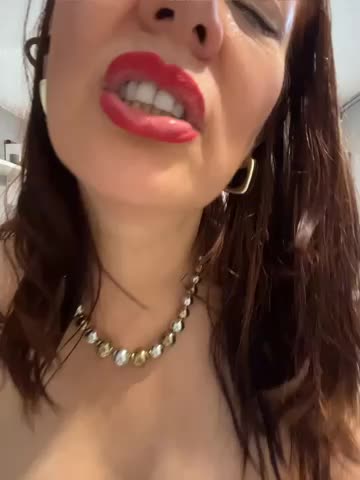 BiancaDiluchi Приват Записи 2026-10-22