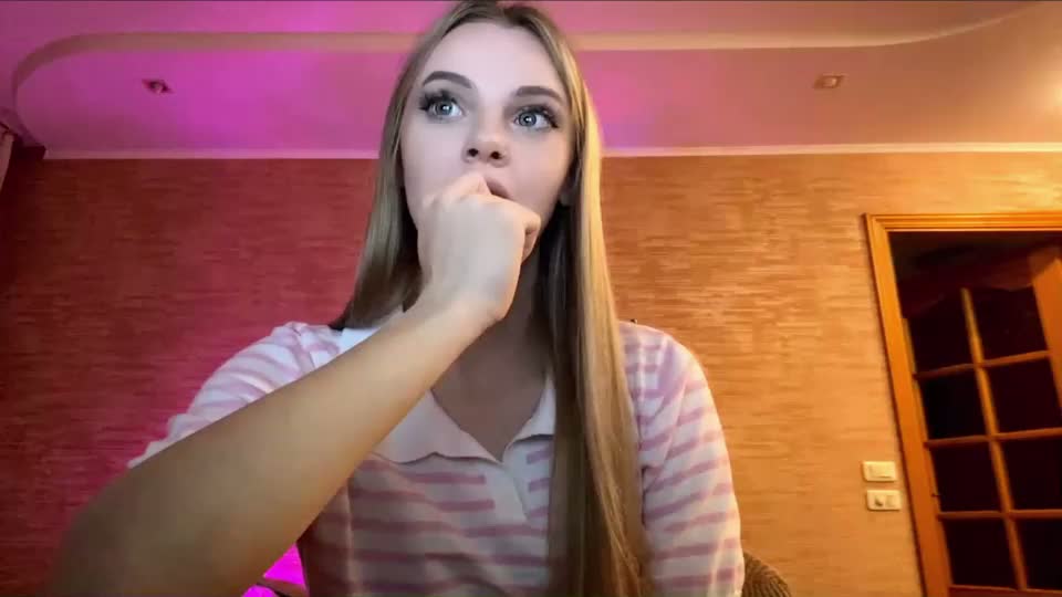 janellzbierski Приват Записи 2026-10-21