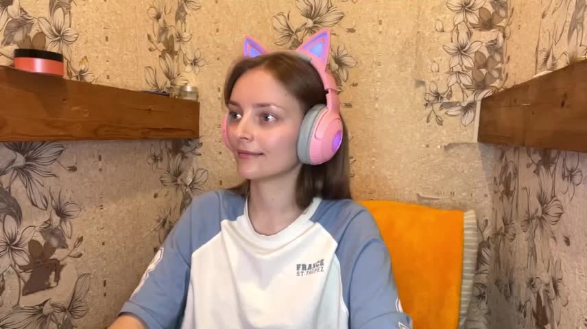 EmyMiu Приват Записи 2026-10-22