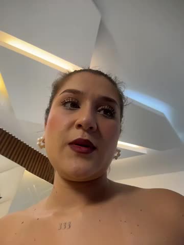 IsabelleMilan Приват Записи 2026-10-22