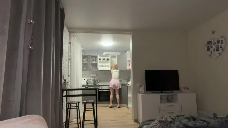 cristintarkowski Приват Записи 2026-10-23
