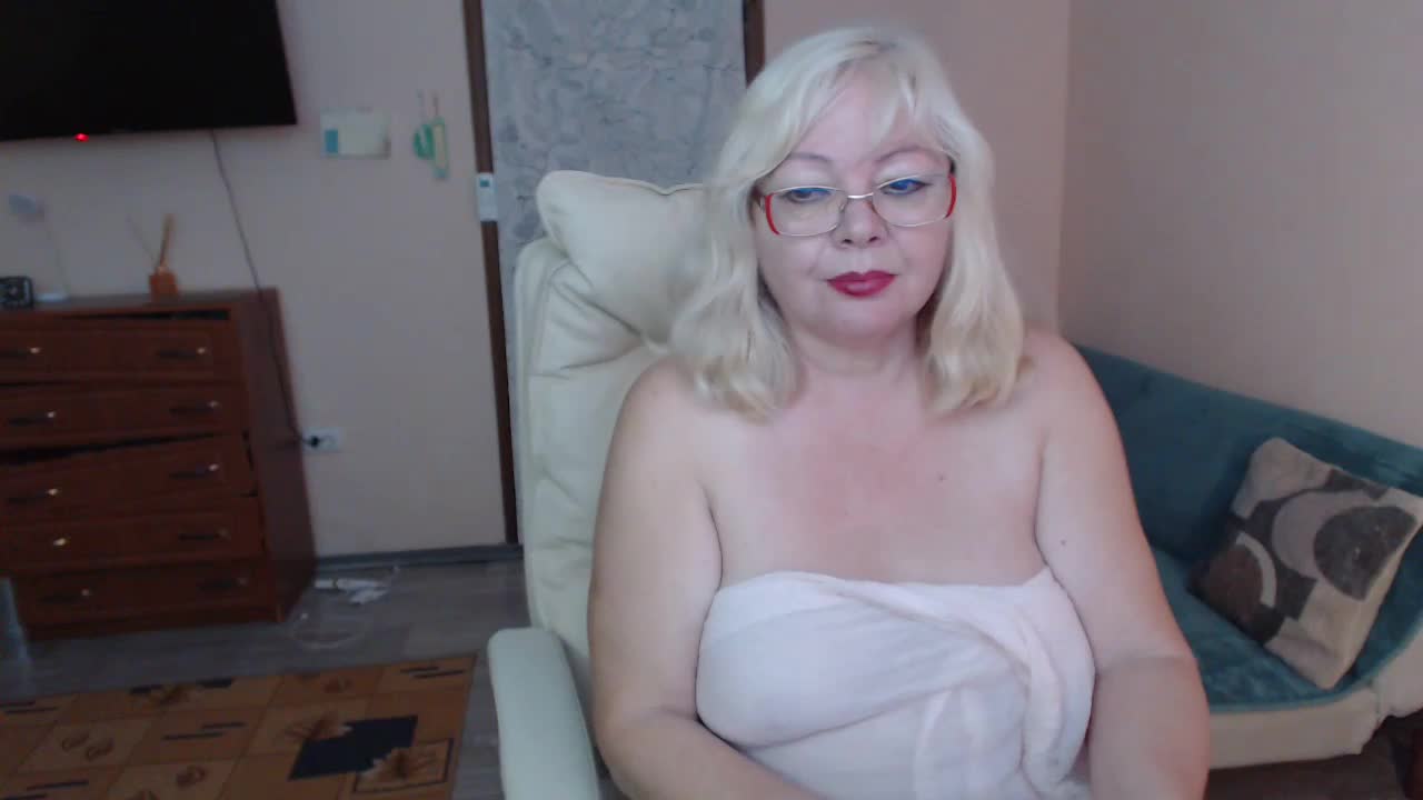 EvelynLoveShy Приват Записи 2026-10-23