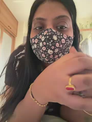 Miss_Radhika1 Приват Записи 2026-10-23
