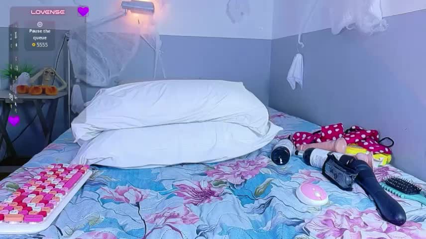 naughtyyindiann Приват Записи 2026-10-23