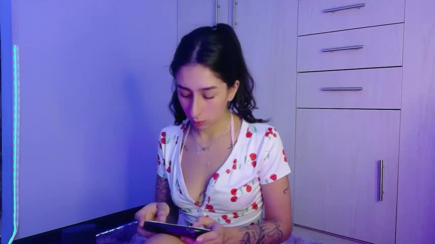 Mia-Wilde-18 Приват Записи 2026-10-23