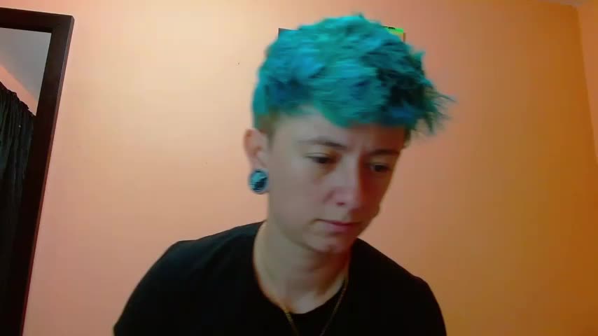 tomboyblue Приват Записи 2026-10-24