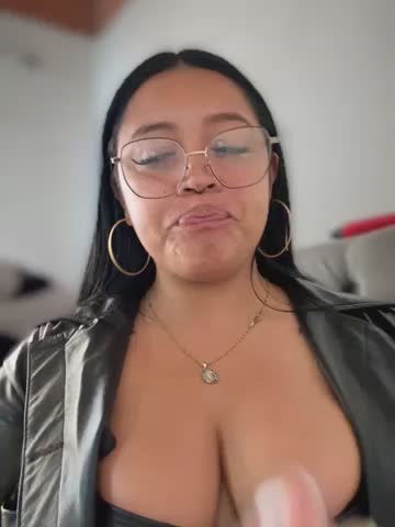 Outdoors-Mia_Khalifa Приват Записи 2026-10-24