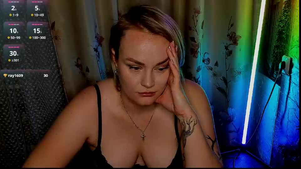 vicki_rose_ Приват Записи 2026-10-24