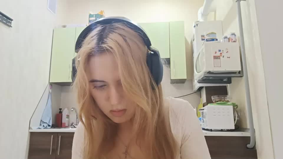 maishamccook Приват Записи 2026-10-24