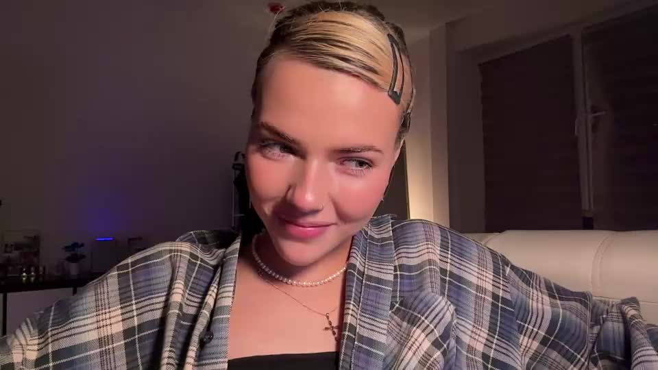 jacklynthomen Приват Записи 2026-10-24