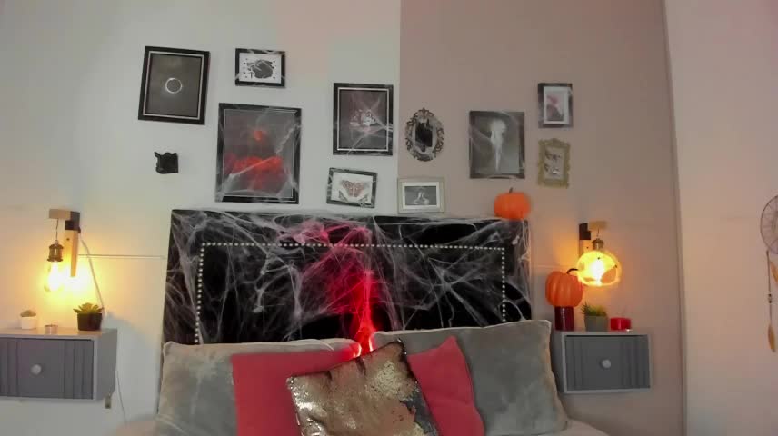 Alice__Moon__ Приват Записи 2026-10-24