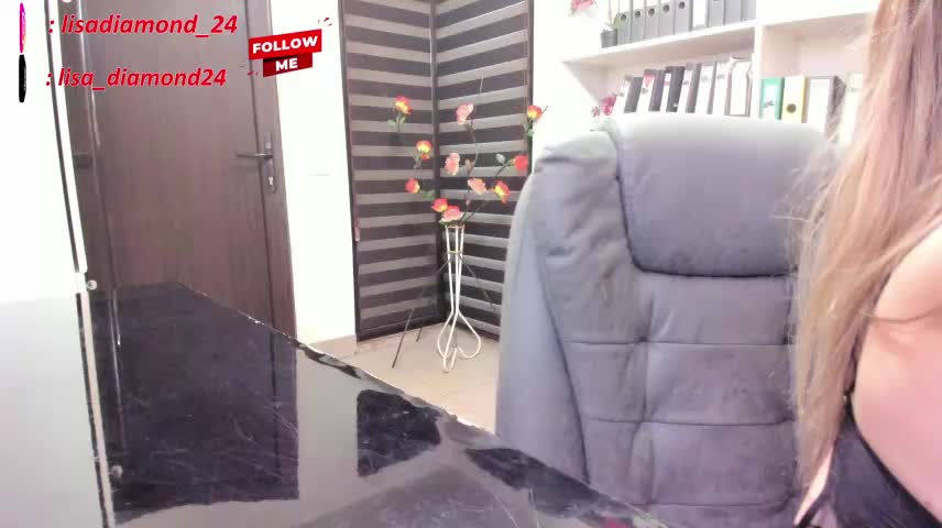 lisa2018_2026-10-23_08-51-04_523 Приват Записи 2026-10-25